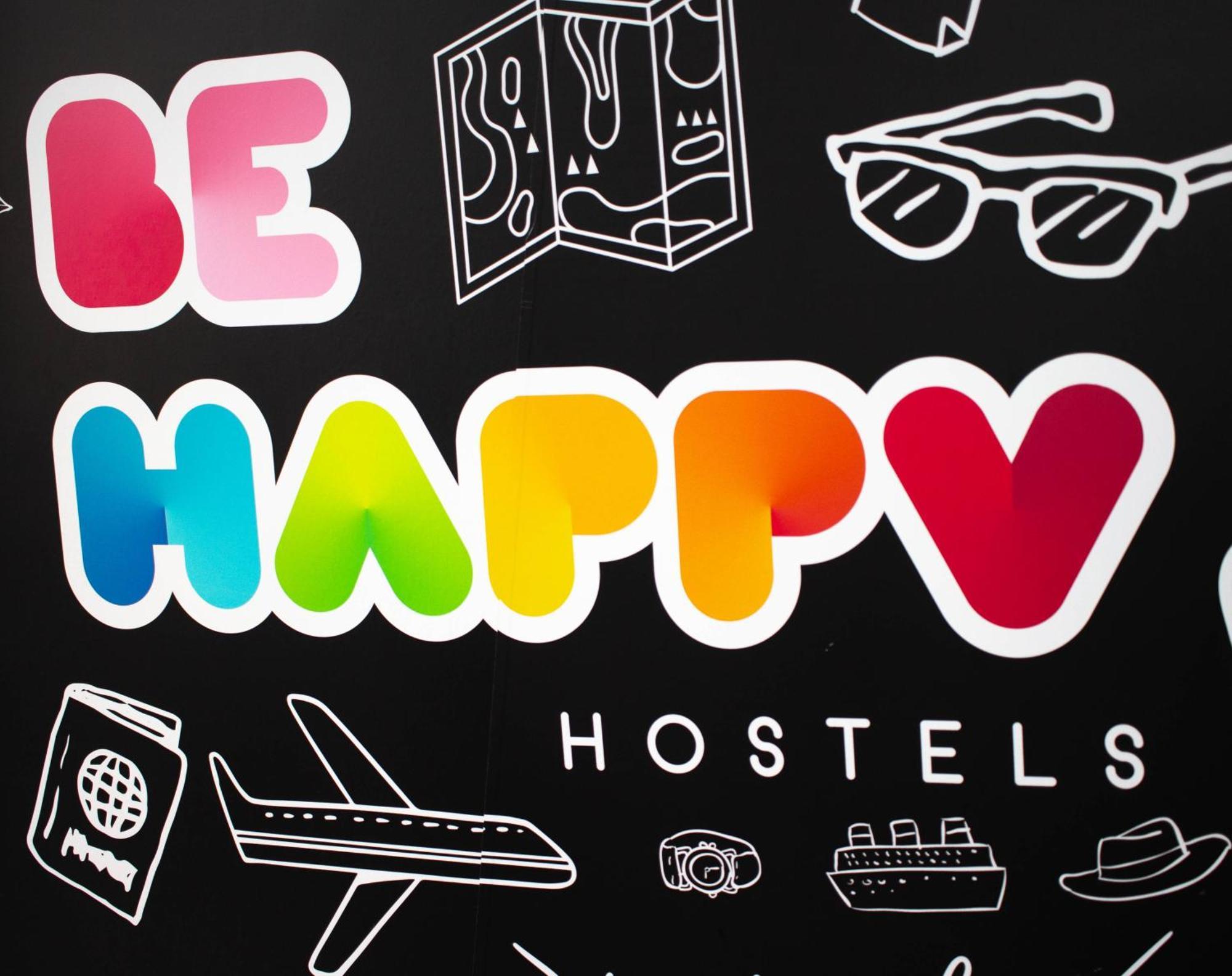 Be Happy Hostel Nerja Zewnętrze zdjęcie