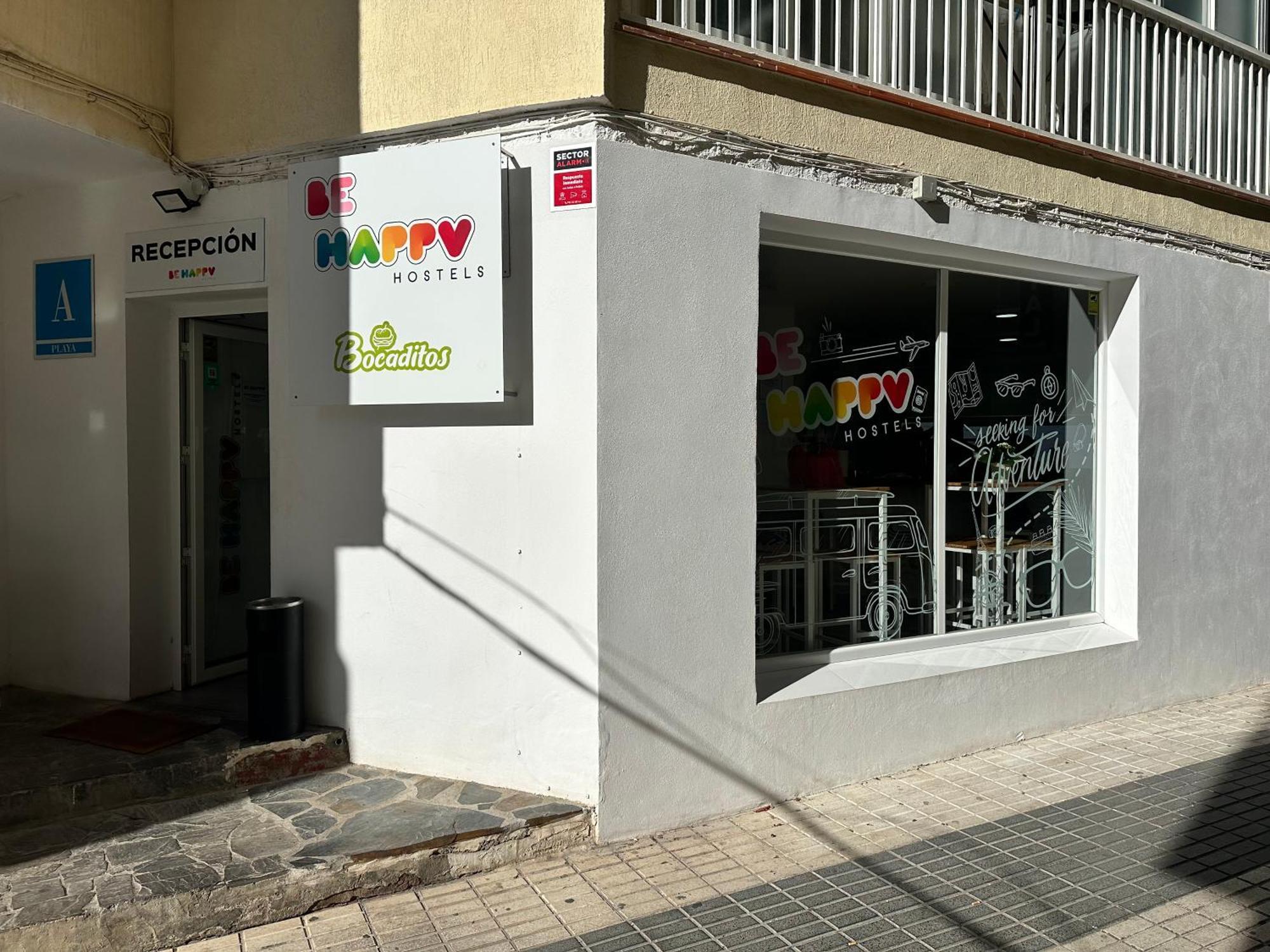 Be Happy Hostel Nerja Zewnętrze zdjęcie